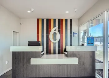 Motel 6 Las Vegas, Nv – Downtown Fremont St hotel thumbnail 3