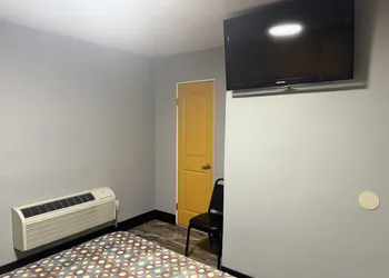 Bob's Motel hotel thumbnail 3