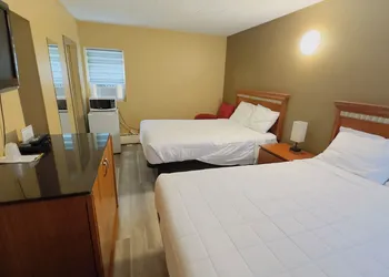 Rolphton Motel and Restaurant hotel thumbnail 2