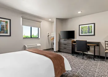 My Place Hotel-Bentonville Rogers AR hotel thumbnail 6