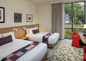 The Heartwood hotel thumbnail 8