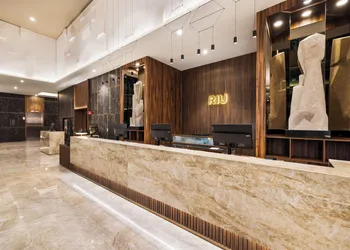 Hotel Riu Plaza Chicago hotel thumbnail 6