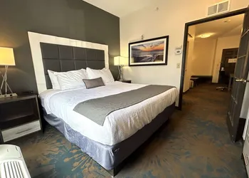 Best Western Erie Inn & Suites hotel thumbnail 5
