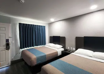 Studio 6 Galveston, TX hotel thumbnail 6