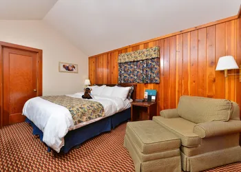 Buffalo Bill Village Cabins hotel thumbnail 2