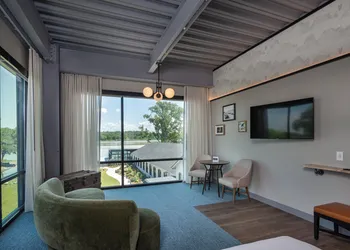 voco James Newbury Hudson Valley by IHG hotel thumbnail 7
