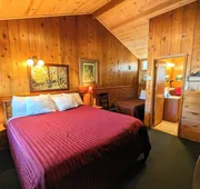 Bluebird Cottage Inn hotel detail image 3