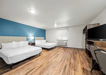 WoodSpring Suites Orlando East UCF hotel thumbnail 6