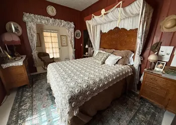 Inn of Glen Haven hotel thumbnail 3