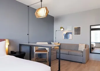 Atwell Suites Kansas City Airport by IHG hotel thumbnail 5