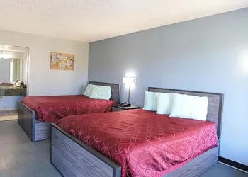 Express Inn hotel thumbnail 6