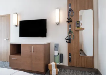 EVEN Hotel Miami - Doral Area, by IHG hotel thumbnail 6