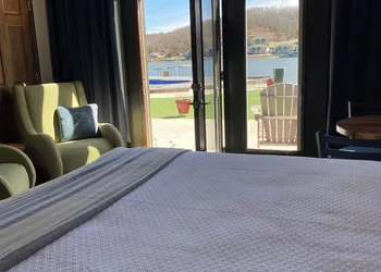Pebble Bay Club hotel thumbnail 2