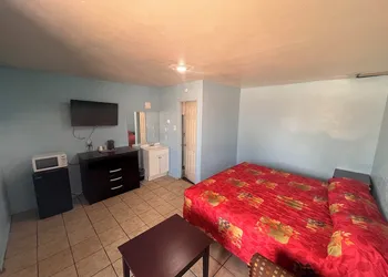 Packsaddle Motel hotel thumbnail 6