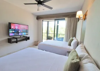 Hacienda Tuk by The Spot Rentals hotel thumbnail 7