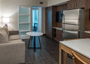 Staybridge Suites St Catharines Conf Ctr by IHG hotel thumbnail 3