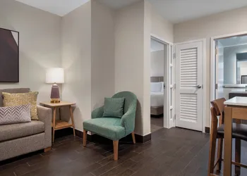 Staybridge Suites St Catharines Conf Ctr by IHG hotel thumbnail 8