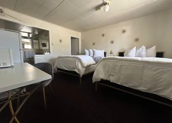 Grand Central Motel hotel thumbnail 3