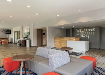 Hampton Inn Manchester Downtown hotel thumbnail 6