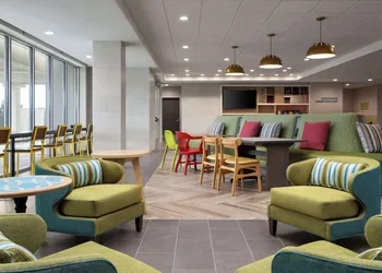 Home2 Suites By Hilton Winter Haven hotel thumbnail 3