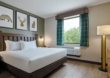 Great Wolf Lodge Perryville hotel thumbnail 6