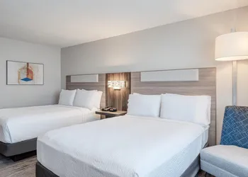 Holiday Inn Express Federal Way Seattle South by IHG hotel thumbnail 5