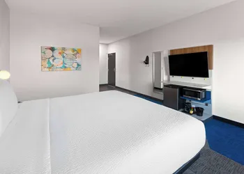 Microtel Inn & Suites by Wyndham Olive Branch hotel thumbnail 7