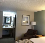 Super 8 by Wyndham Florence OR hotel detail image 7