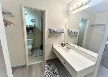 FairBridge Extended Stay – a Kitchenette Hotel hotel thumbnail 8