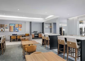 Homewood Suites By Hilton Newport Cincinnati hotel thumbnail 3