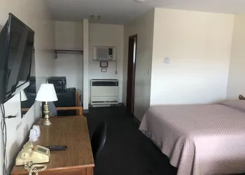 Dav-Ed Motel hotel thumbnail 6