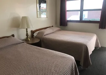 Dav-Ed Motel hotel thumbnail 7