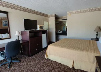 Countryside Inn & Suites hotel thumbnail 7
