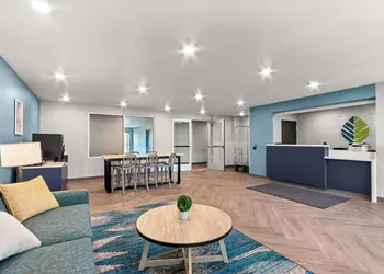 Woodspring Suites Gilbert - Mesa Gateway Airport hotel thumbnail 2