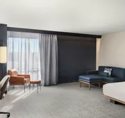Courtyard by Marriott Milwaukee Brookfield at Poplar Creek hotel detail image 7