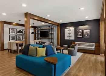 Everhome Suites Temecula hotel thumbnail 2