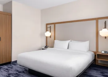 Fairfield By Marriott Inn & Suites Waycross hotel thumbnail 6