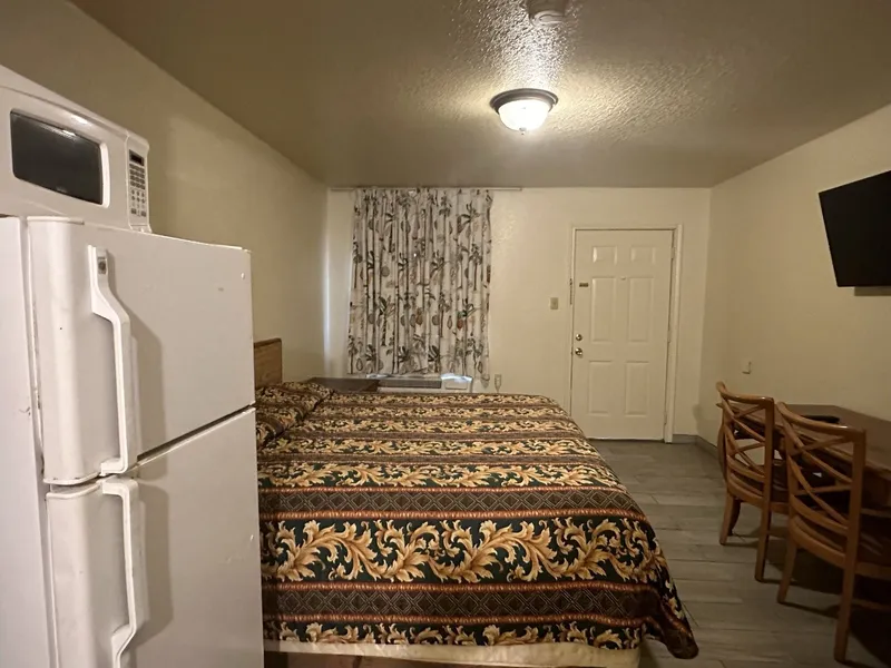 Travel Inn By OYO La Marque Texas City I-45 hotel detail image 6