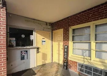 Studio 6 Suites – Albany, GA hotel thumbnail 3