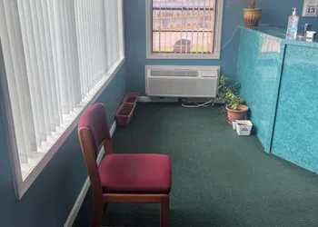 Relax Inn hotel thumbnail 6