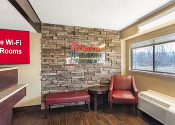 HomeTowne Studios by Red Roof Danville, PA hotel thumbnail 5
