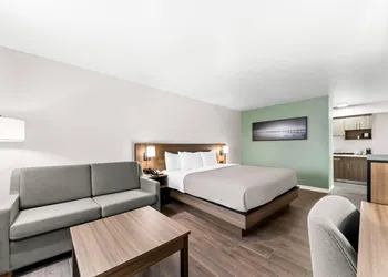 Quality Inn & Suites Port Lavaca near Lighthouse Beach hotel thumbnail 6