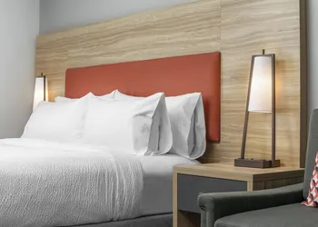Candlewood Suites Chattanooga – Hamilton Place by IHG hotel thumbnail 2