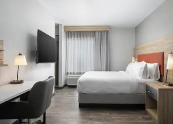 Candlewood Suites Chattanooga – Hamilton Place by IHG hotel thumbnail 4