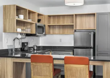 Candlewood Suites Chattanooga – Hamilton Place by IHG hotel thumbnail 8