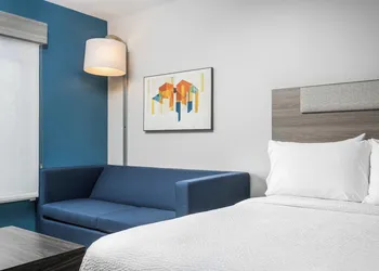 Holiday Inn Express Chattanooga – Hamilton Place by IHG hotel thumbnail 8