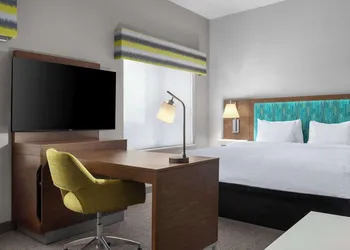 Hampton Inn & Suites Orangeville, On hotel thumbnail 8