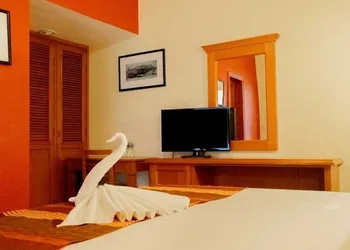 Hotel Los Lagos De Montebello hotel thumbnail 4