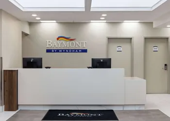 Baymont By Wyndham West Edmonton hotel thumbnail 2