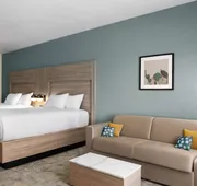 Wingate by Wyndham Kingman hotel detail image 7